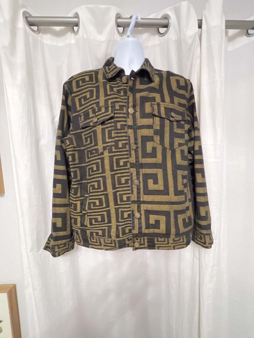 Stacy Adams Greek Key Printed Denim Trucker Jacket